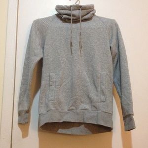 H&M Men's sweatshirt, only worn once!!