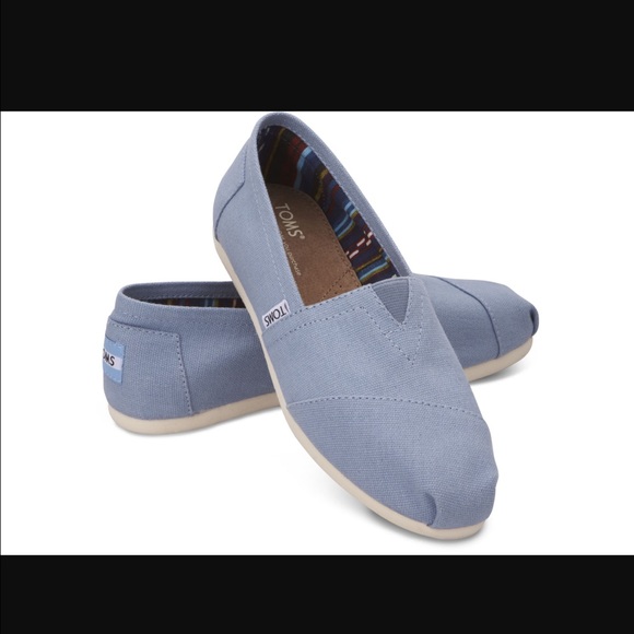 Toms - Picture 2 of 2