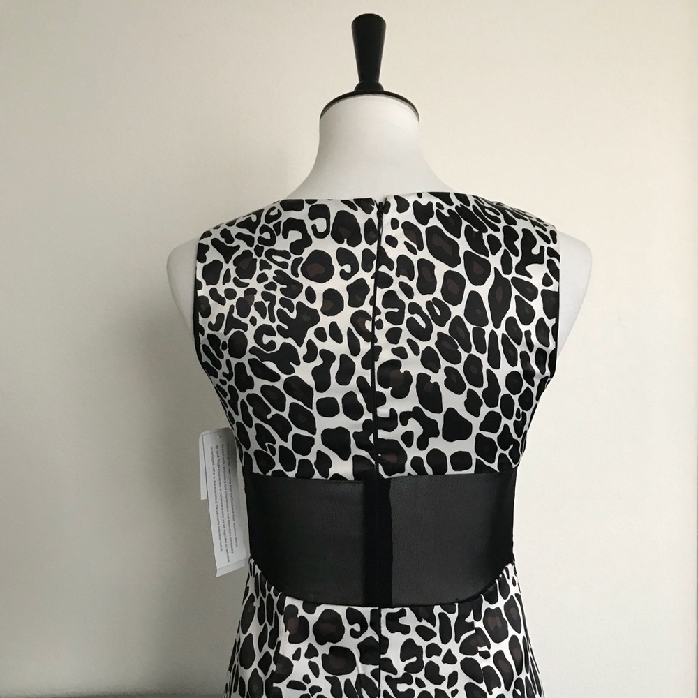 AIDAN MATTOX SLEEVELESS SHIFT DRESS - Picture 5 of 8
