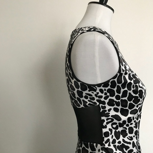 AIDAN MATTOX SLEEVELESS SHIFT DRESS - Picture 4 of 8