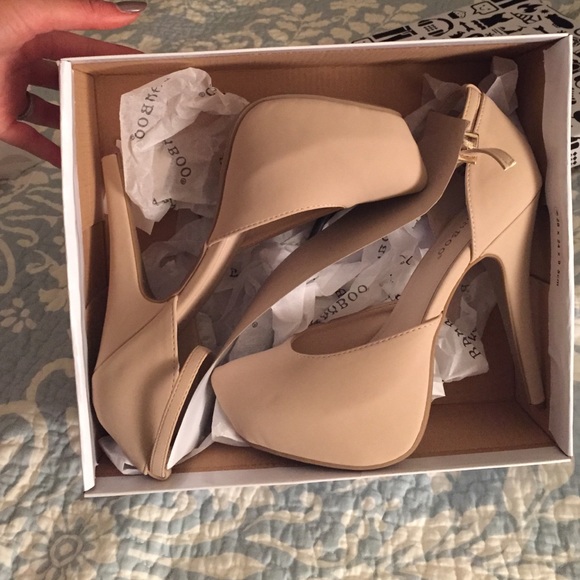 Bamboo Nude Pumps Brand new 7 1/2