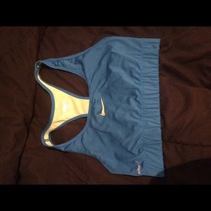 Large Nike sports bra