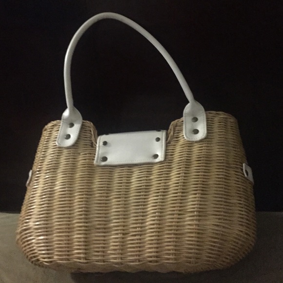 handbag - Picture 2 of 3