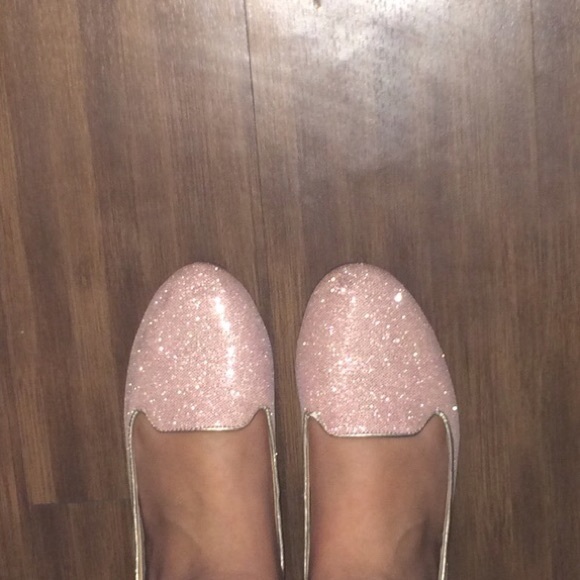 Glittery pink shoes✨🎀