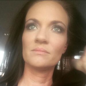 Meet your Posher, Denita