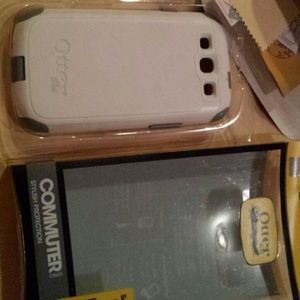 Samsung Galaxy S3 Otter Box & Screen Protector