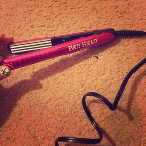 Bedhead Tigi mini crimper