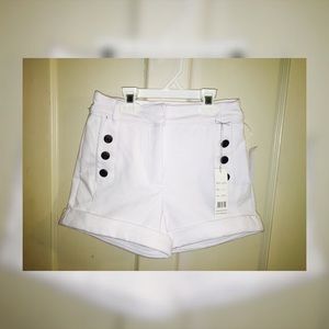 Brand New: high waist short