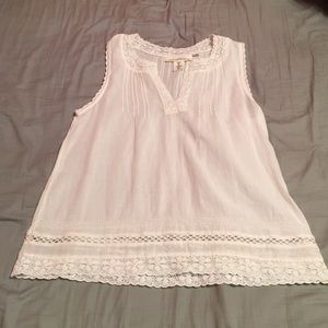 NWOT white lacey tank top