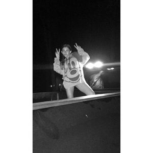 Meet your Posher, Mia