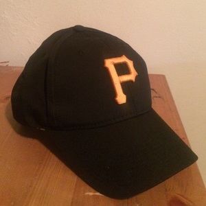 Pittsburg Pirates strap back