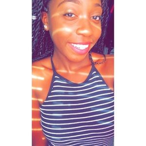 Meet your Posher, Janai