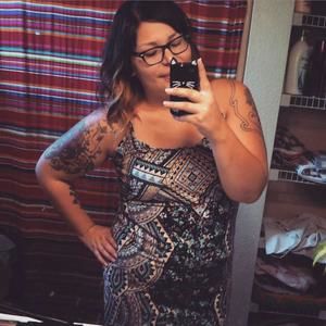 Meet your Posher, Hillary