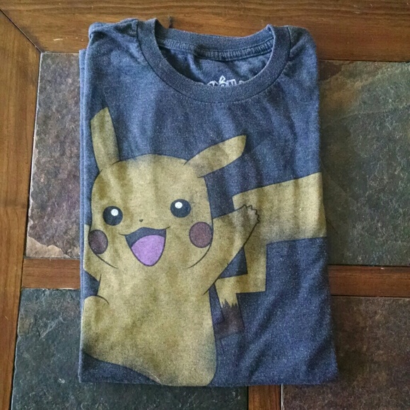 Pikachu Tee