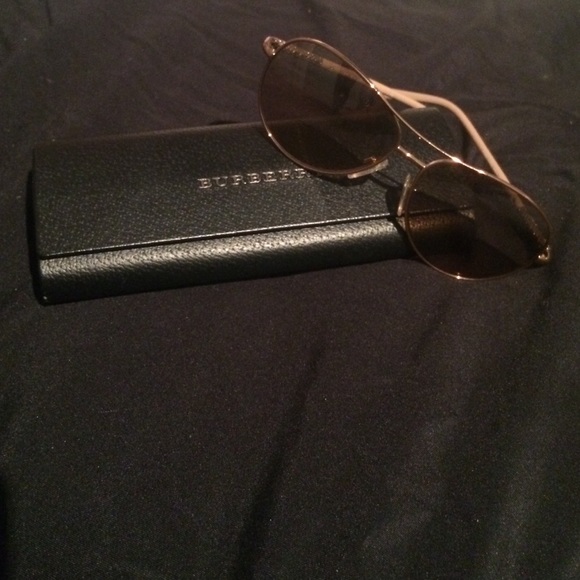 Sunglasses - Picture 1 of 4