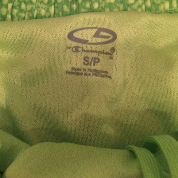 Running shorts - Picture 2 of 2