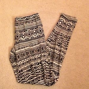 Tribal yoga pants