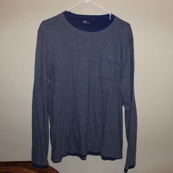 Men's Gap Long Sleeve Triped Tee