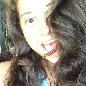 Meet your Posher, Brianna