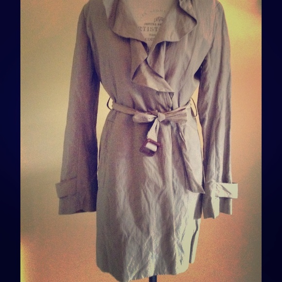 🛑SOLD🛑 🎉SALE🎉 LOFT Trench Coat - Picture 2 of 4