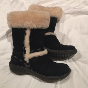 Ugg sheepskin lined boots