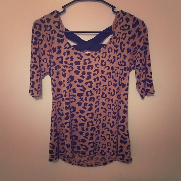 Sexy leopard print top - Picture 1 of 2