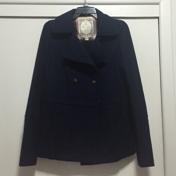 Guess Outerwear
