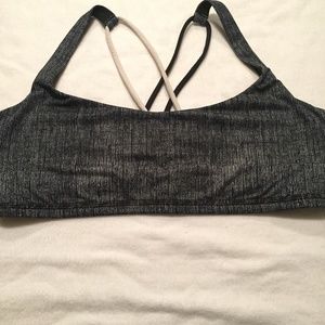 Lululemon sports bra