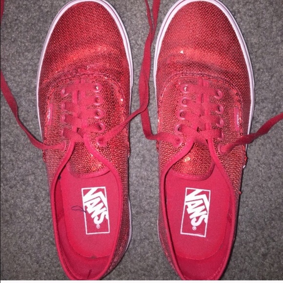 'Dorothy's' sparkly red Vans ❤️