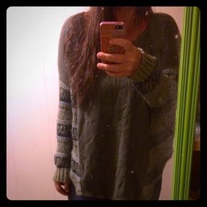 Free people crew neck sweatshirt/ knit sweater