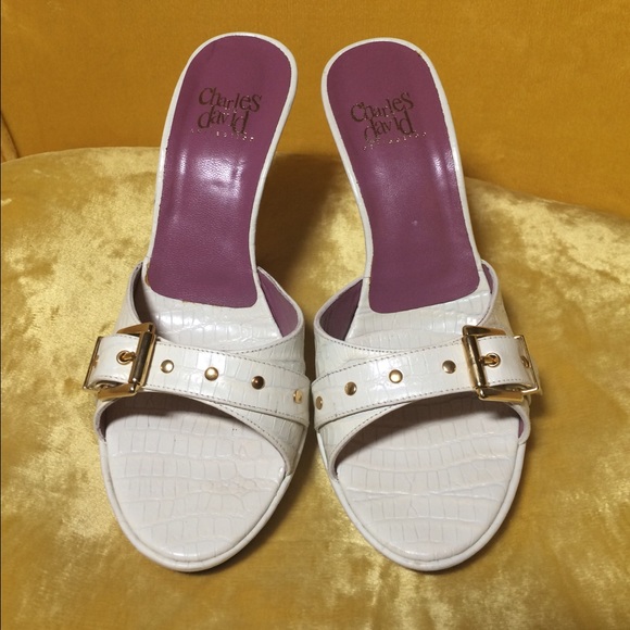 CharlesDavid VaVaVoom!  White open toe sandals - Picture 2 of 4