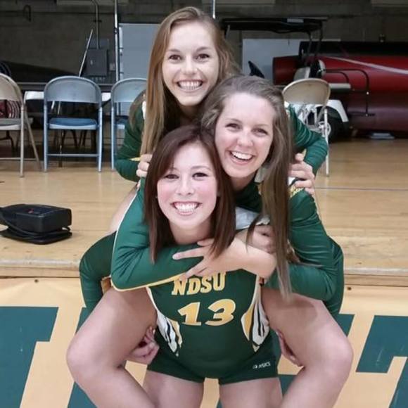 Meet your Posher, Jenni - Picture 1 of 1