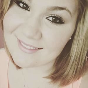 Meet your Posher, Holly