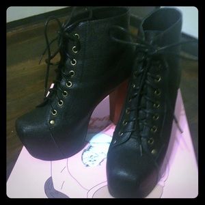 Jeffrey Campbell "Lita"