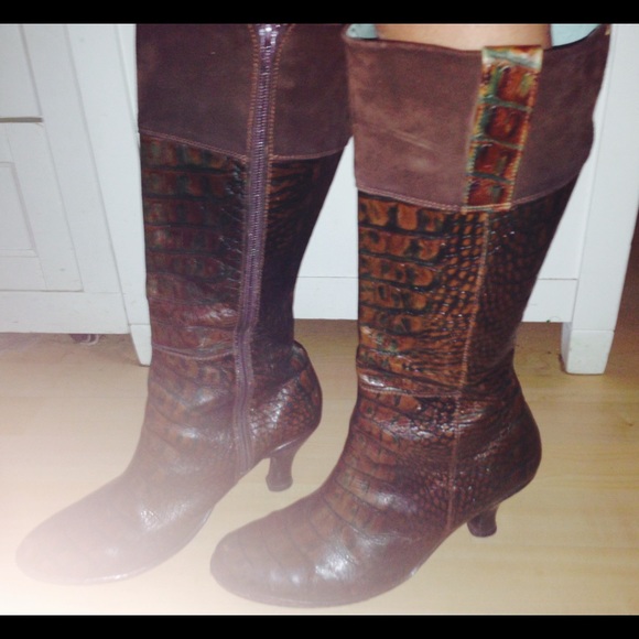 Bolo Alligator Crocodile Print Leather Boots - Picture 3 of 4