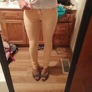 Peach skinny jeans