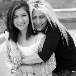 Meet your Posher, Mina