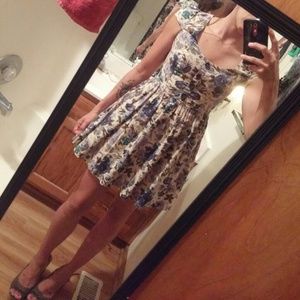 Cute pleated floral dress