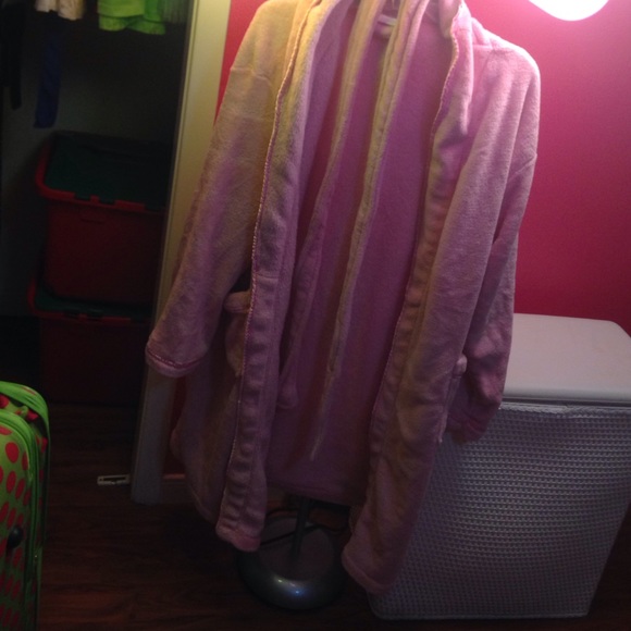 Pink robe - Picture 2 of 2