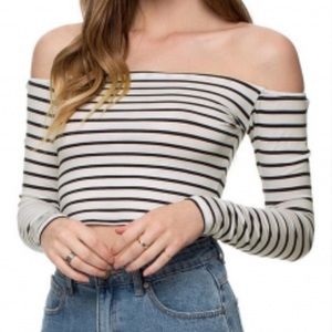 pacsun off the shoulder crop