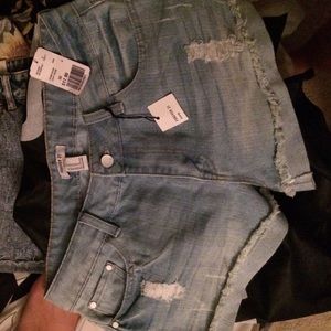 Forever 21 denim shorts size 30