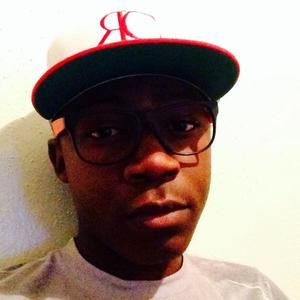 Meet your Posher, Lorenzo