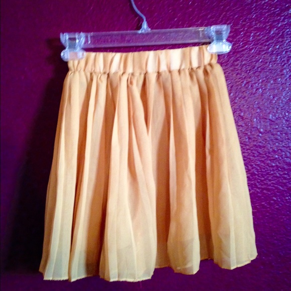 Orange shorts