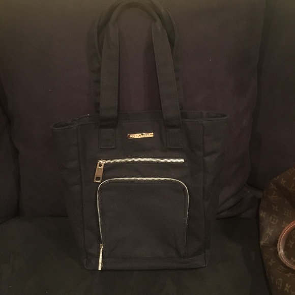 Black Marc Jacobs tote