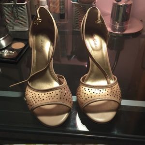 Kelly & Katie 3 inch heels - nude