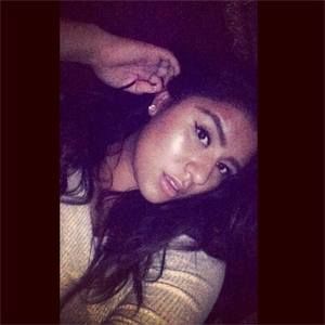 Meet your Posher, Nayeli