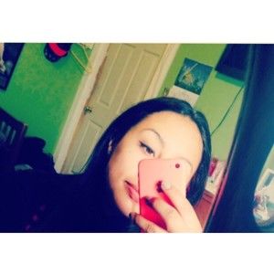 Meet your Posher, Vanessa