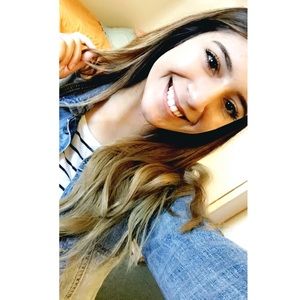 Meet your Posher, Evelyn