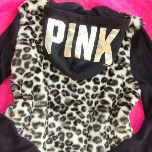 **SOLD**Vs PINK jacket - Picture 2 of 3