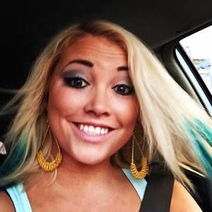 Meet your Posher, Hailey